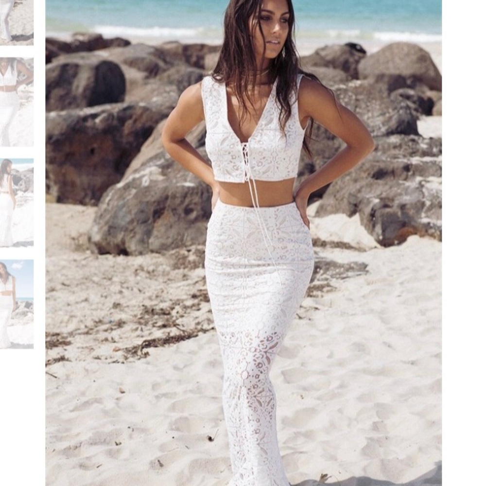 LACE Set NWT